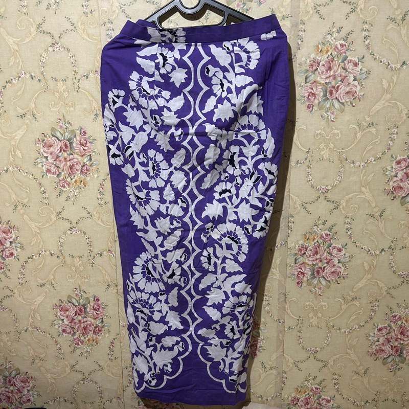 Preloved Rok Span / Skirt Batik Ungu