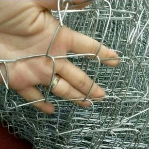 (50 cm x 100 cm) Kawat pagar motif wajik / jaring pagar kawat jaring kawat harmonika jaring futsal j