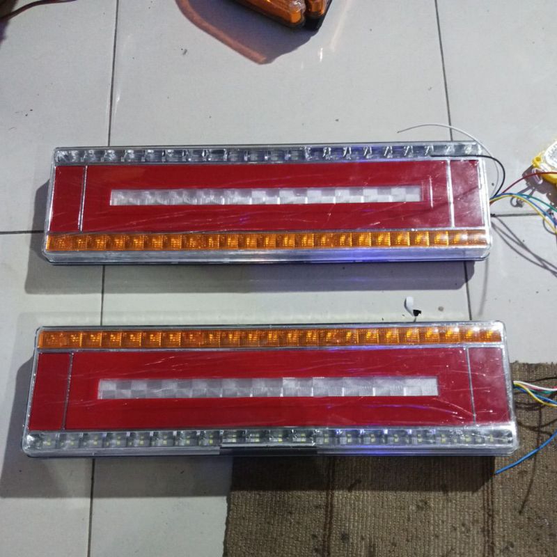 stop lamp truk 12 dan 24 volt