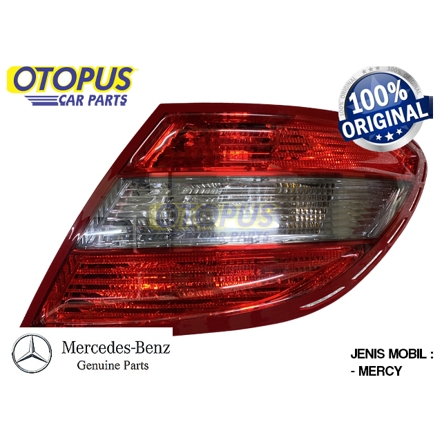 STOP LAMP KANAN MERCEDES BENZ W204