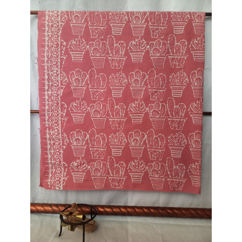 Kain Batik cap Tasik - Motif Kaktus - dusty pink