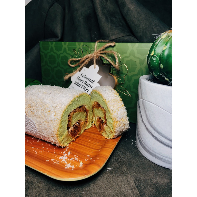 Hampers Lebaran Klepon Roll Cake Ramadan Edition