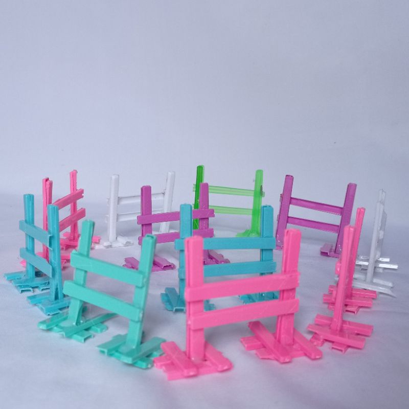 Pagar Plastik Mainan Kebun Binatang Miniatur Dari Sendok Bekas