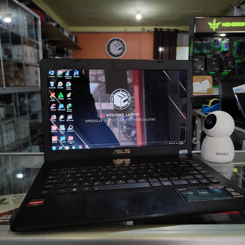 Laptop 2ND  ASUS X401U Second Bergaransi 1 Tahun