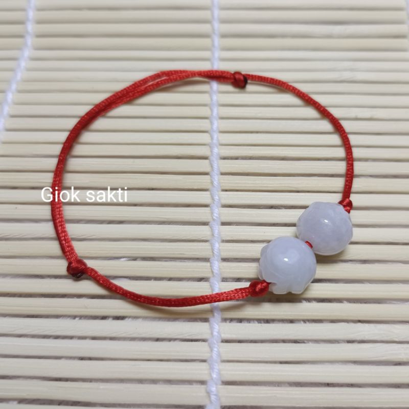 Gelang Giok Teratai Tali Merah