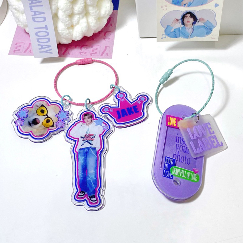 Preloved PPG Studio Love Label Keychain & Enhypen Jake Layla Keychain
