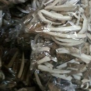 

TERBAIK JAMU GINSENG KERING 1 KG