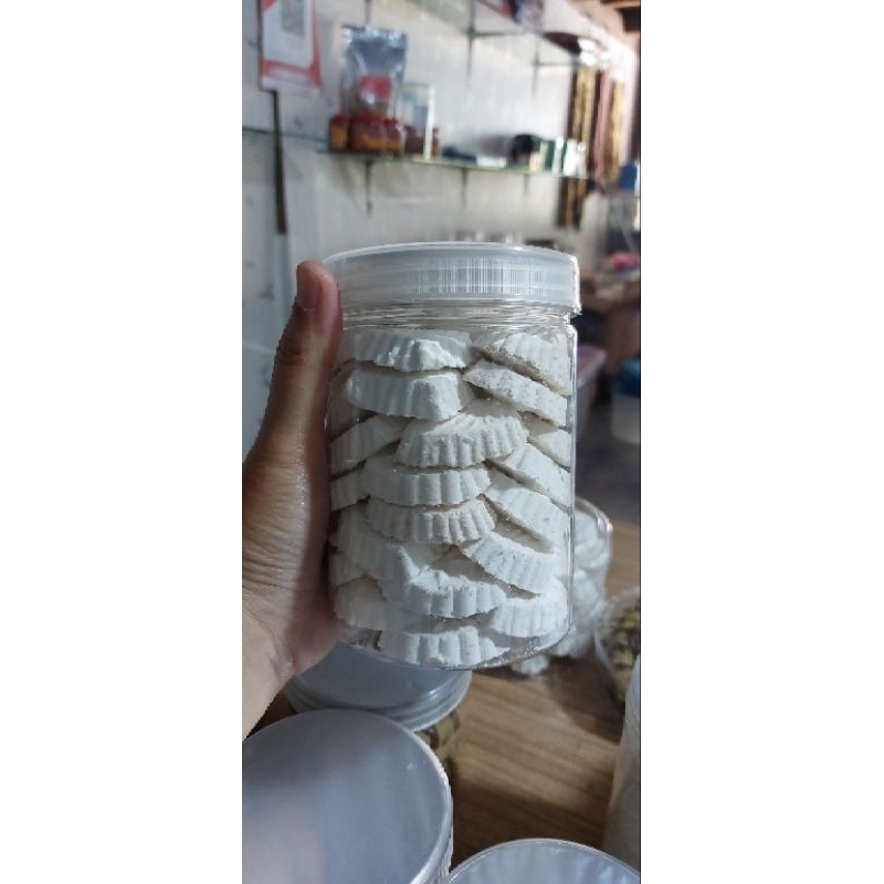 

Bisa COD Kue Sagu Bakar kue hari raya