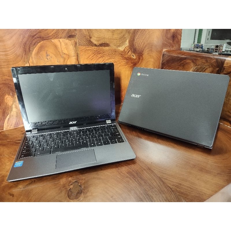 Leptop Acer Cromebook C740 4/128ssd  Free mous