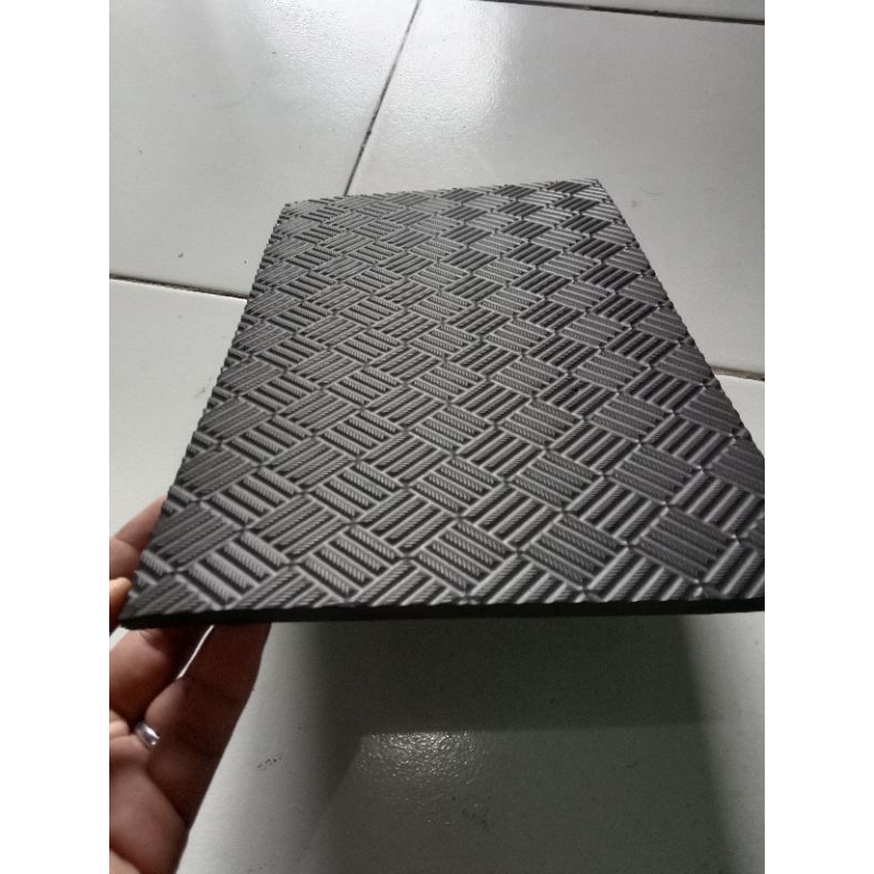 spon ati/spon eva busa