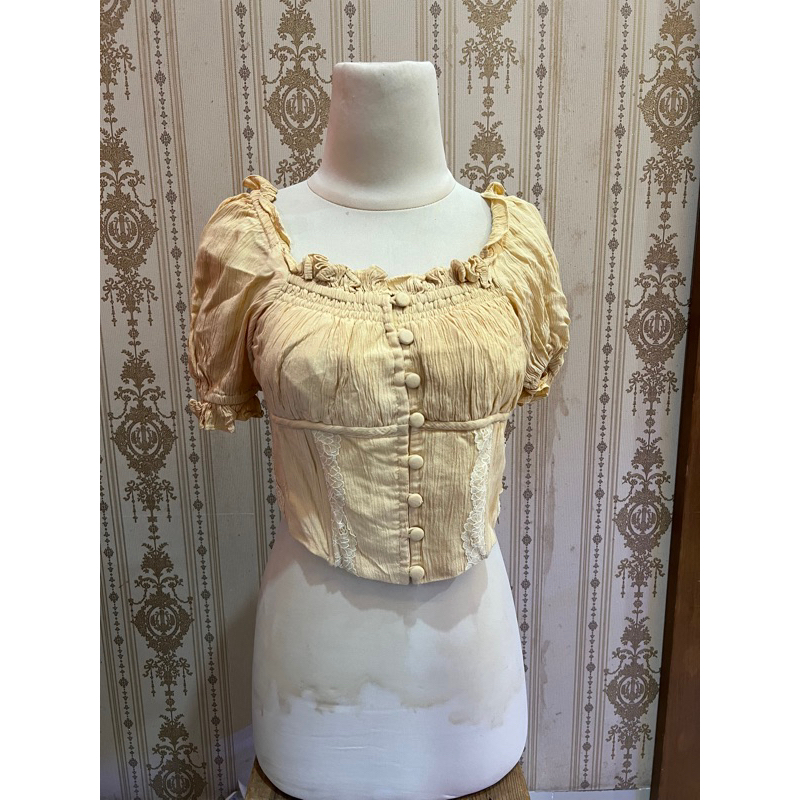 Saanvi top with love the brand x stella lee size M