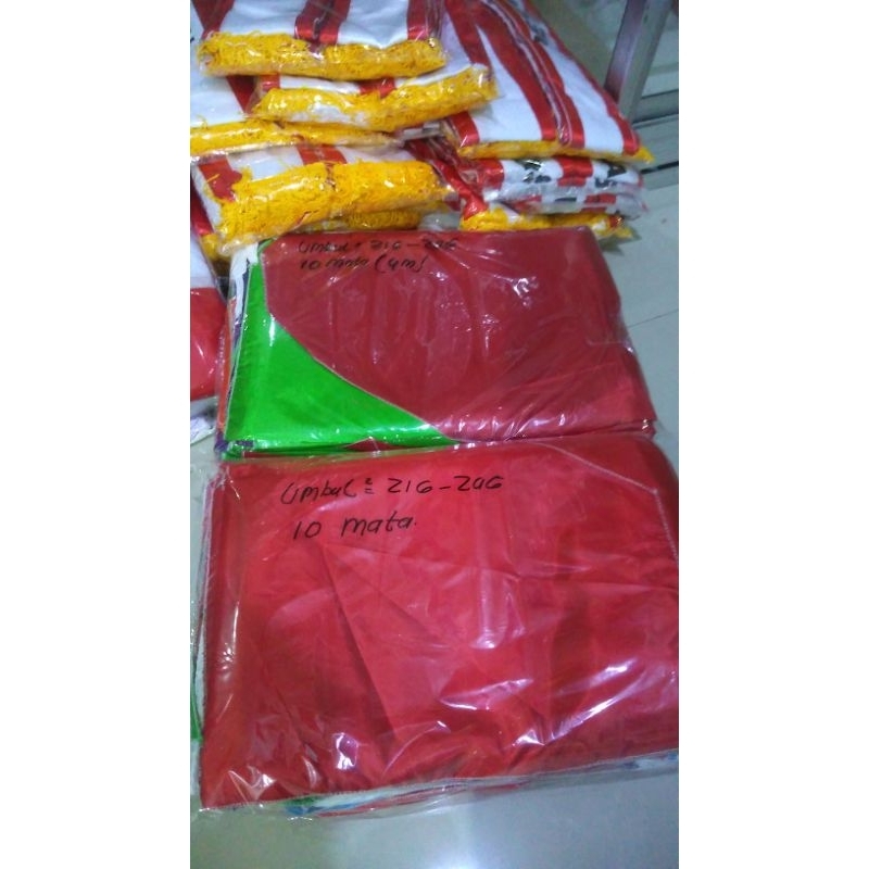 UMBUL-UMBUL LAYUR 4 METER ( ZIGZAG WARNA-WARNI )