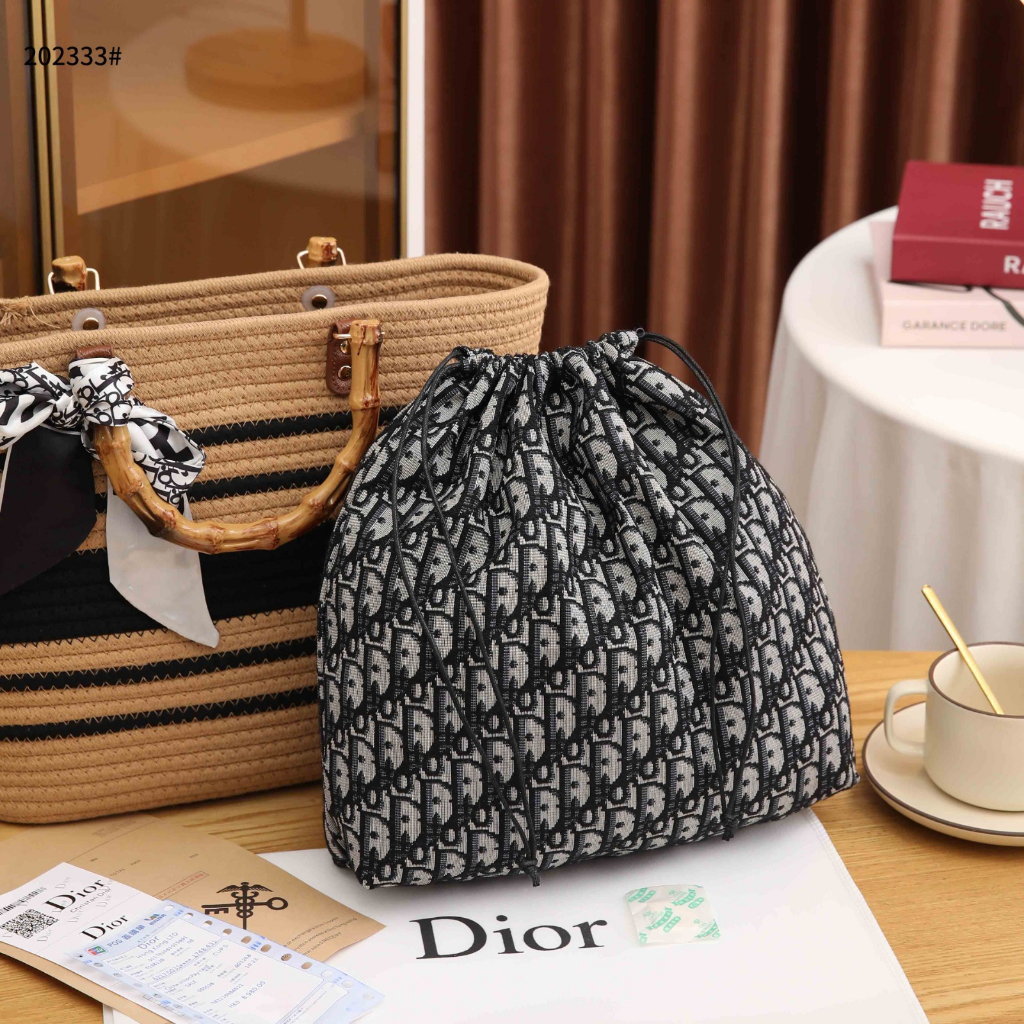 D 20233 Bamboo Handle Cotton Beach Bag