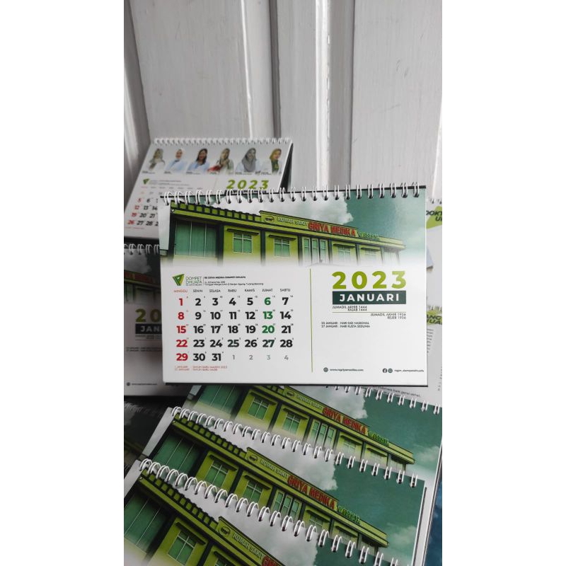 

Kalender Custom
