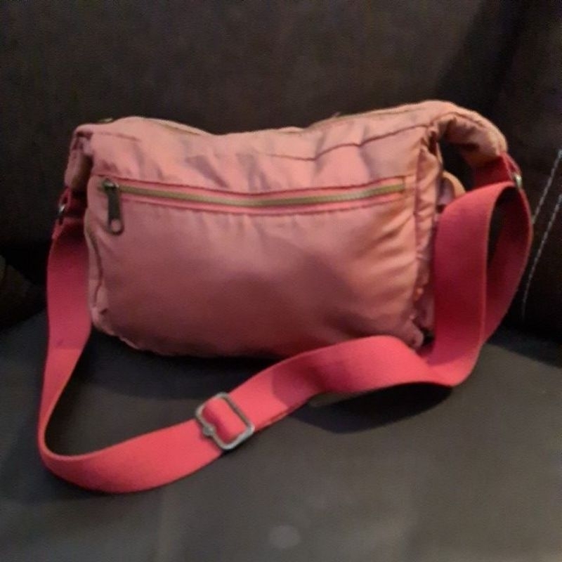 TAS KIPLING PRELOVED