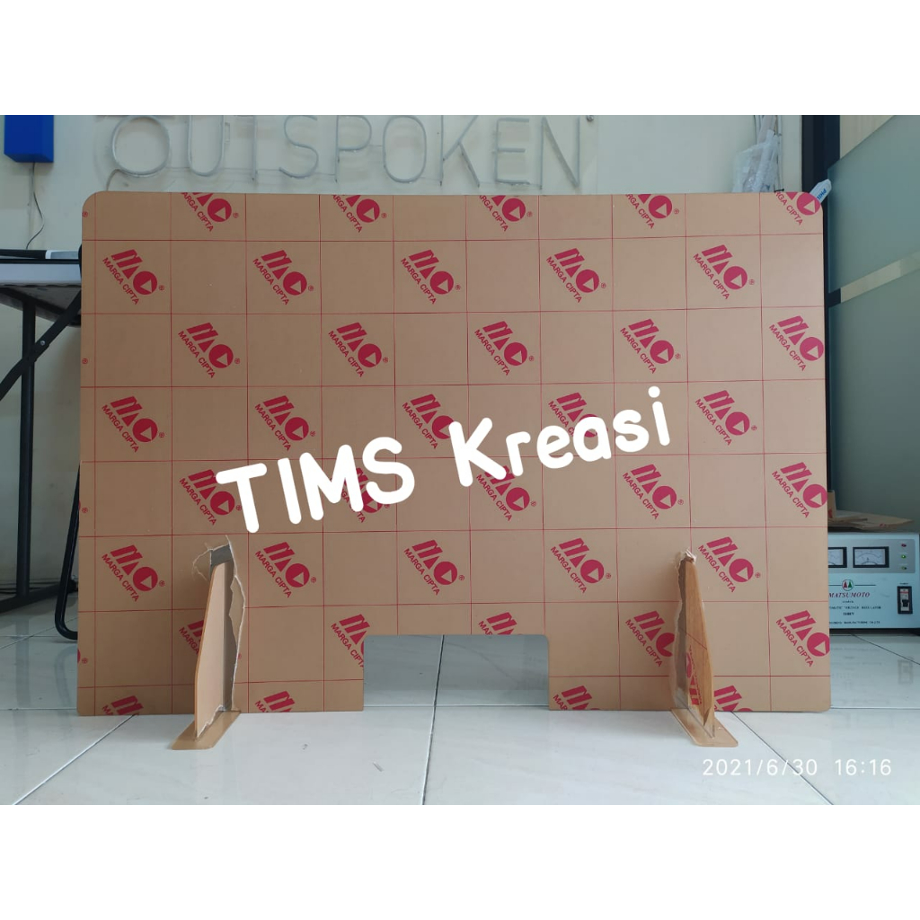 Sekat Meja Akrilik | Pembatas Meja | Acrylic Droplet Protector |