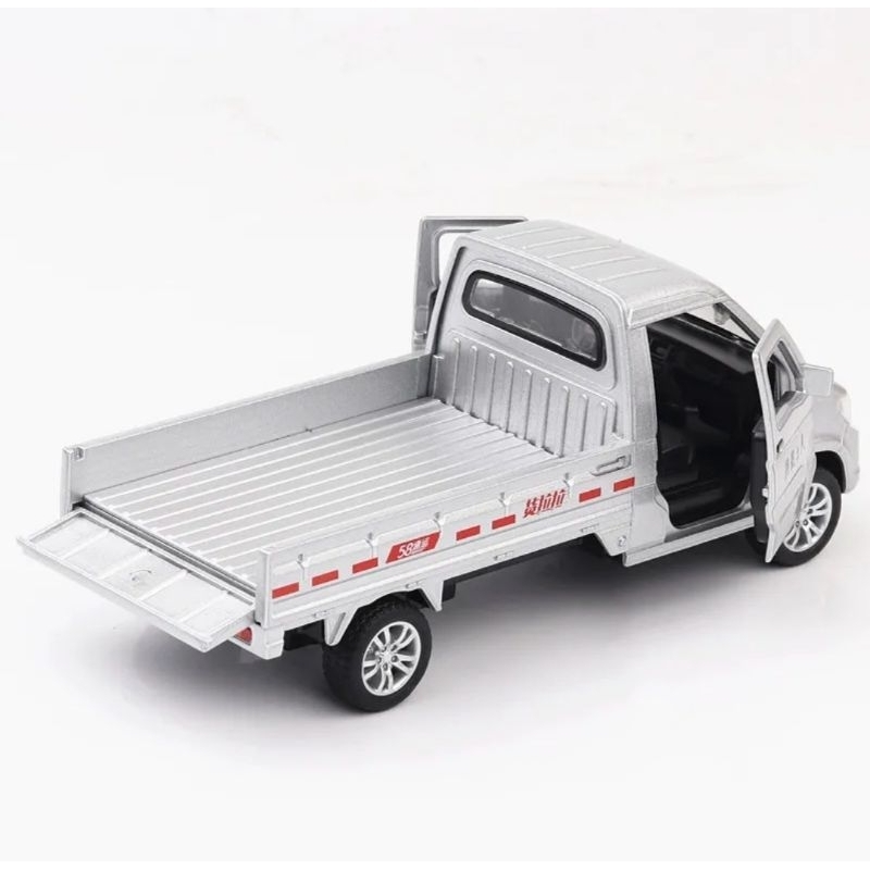 Diecast Mobil Pickup Wuling Die-cast Miniatur Mobil Mobilan Pik Up Carry L300 Skala 1:32 Mobil Angkut Barang