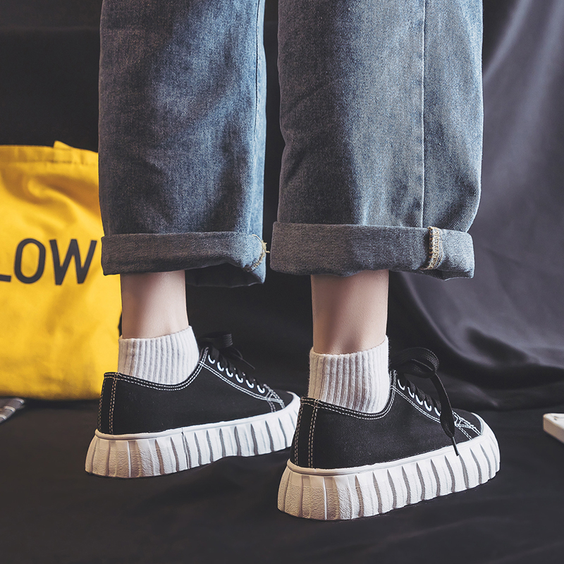 Korean Fashion Sepatu Frenzy Sneaker 5335 (35 - 40)