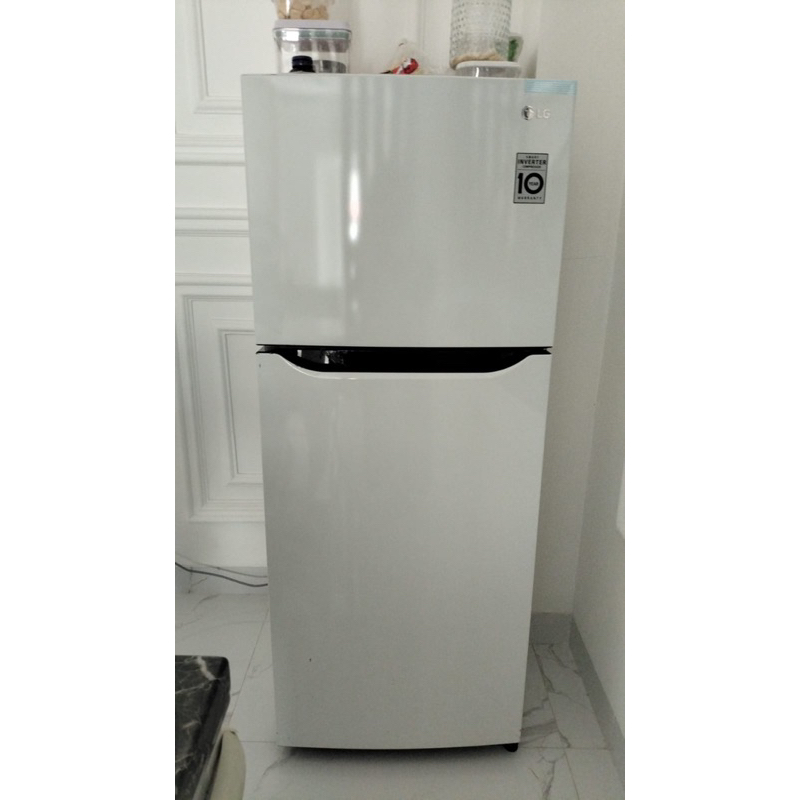 kulkas LG smart inverter 2 pintu WHITE/putih