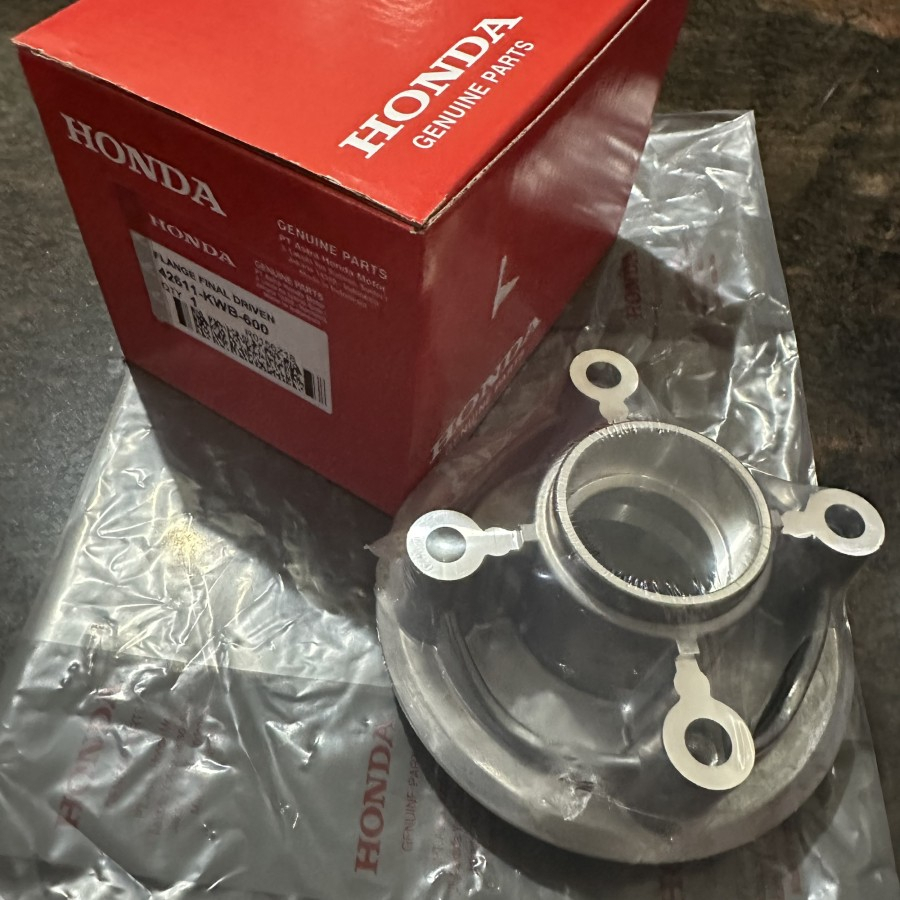 KWB NAP GEAR DUDUKAN BELAKANG RUMAH BLADE REVO ABSOLUTE 110 NEW GIR FLANGE FINAL DRIVEN OLD MTOR MOT