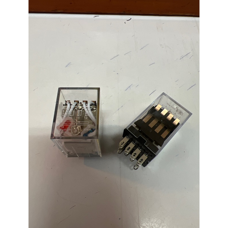 Relay Rilay ZN MY4N 220Volt 220 Volt 220v 220vac 220 v ac