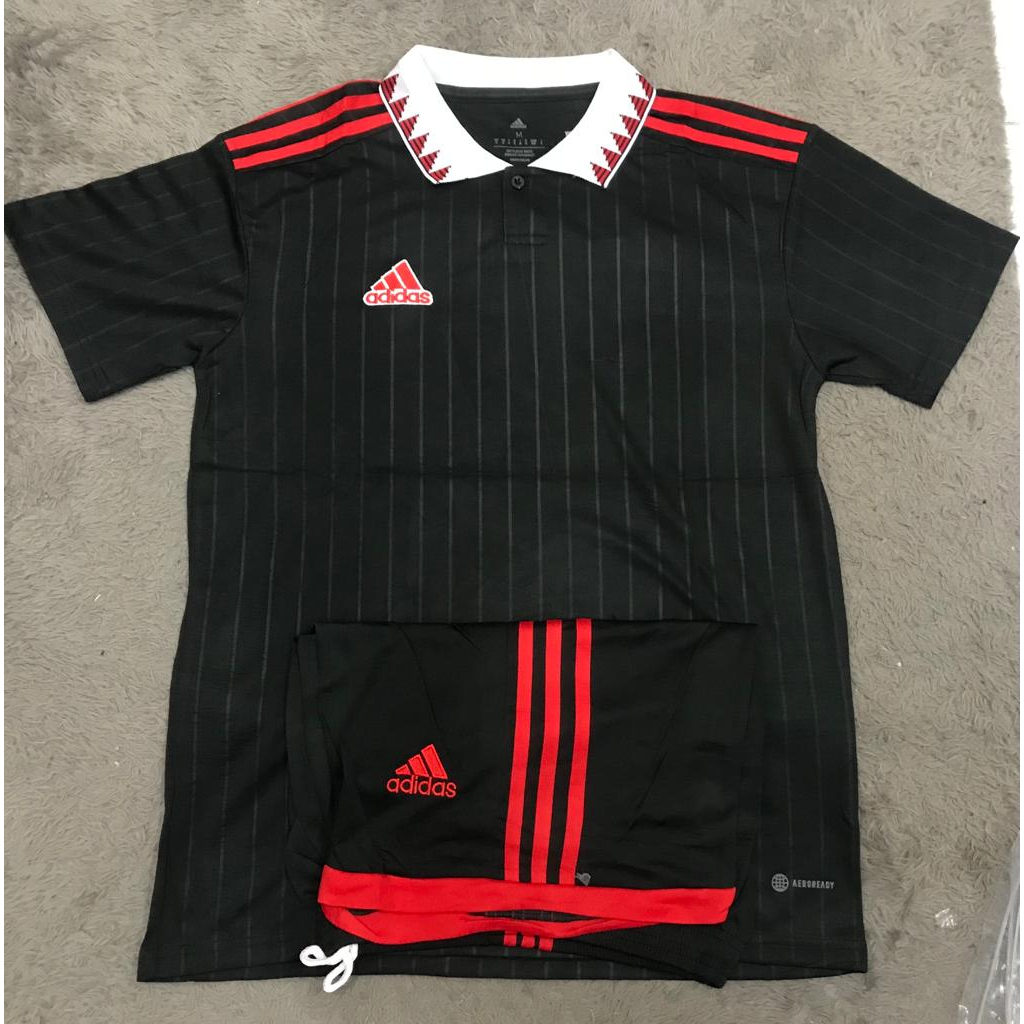 SETELAN BAJU FUTSAL SEPAK BOLA HITAM LIST MERAH GRADE ORI IMPORT