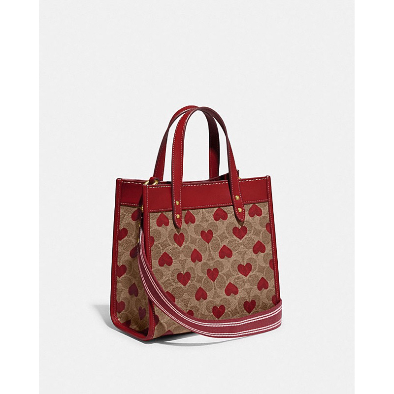 Coach Field Tote 22 In Signature Canvas With Heart Print (CF 127)