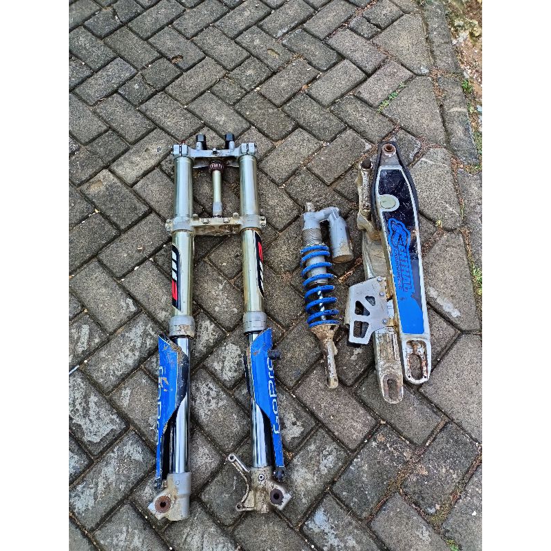 usd set mono arm yamaha yz250 original