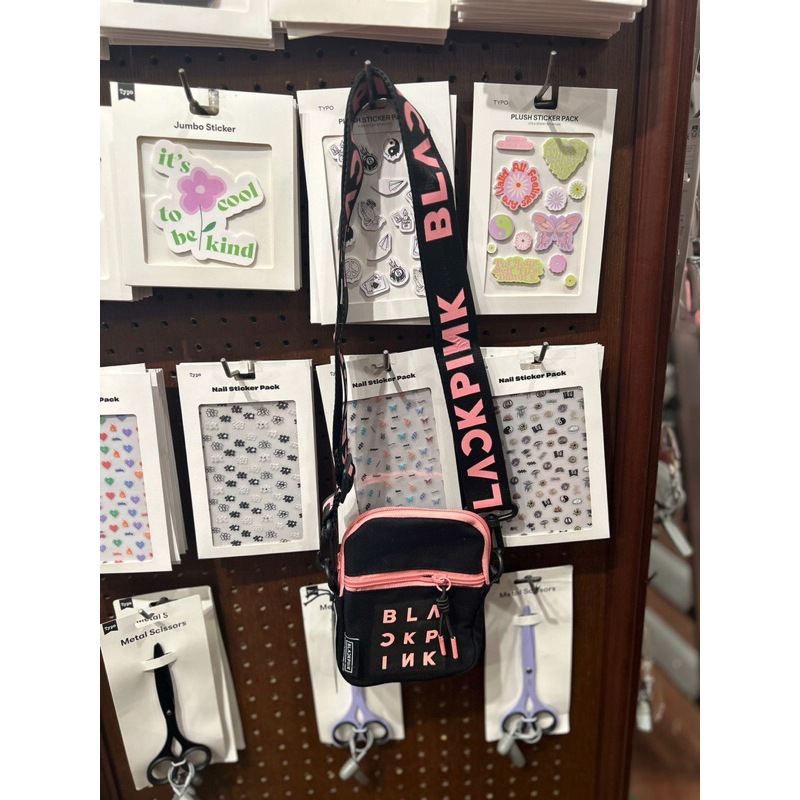 TYPO X BLACKPINK Tas slendang