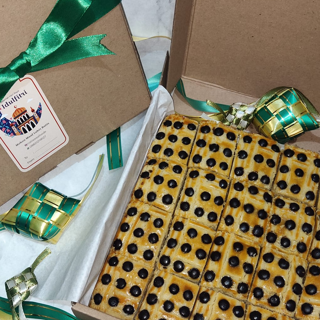 

Hampers Ramadan Kue Lekker Holland Chochochips