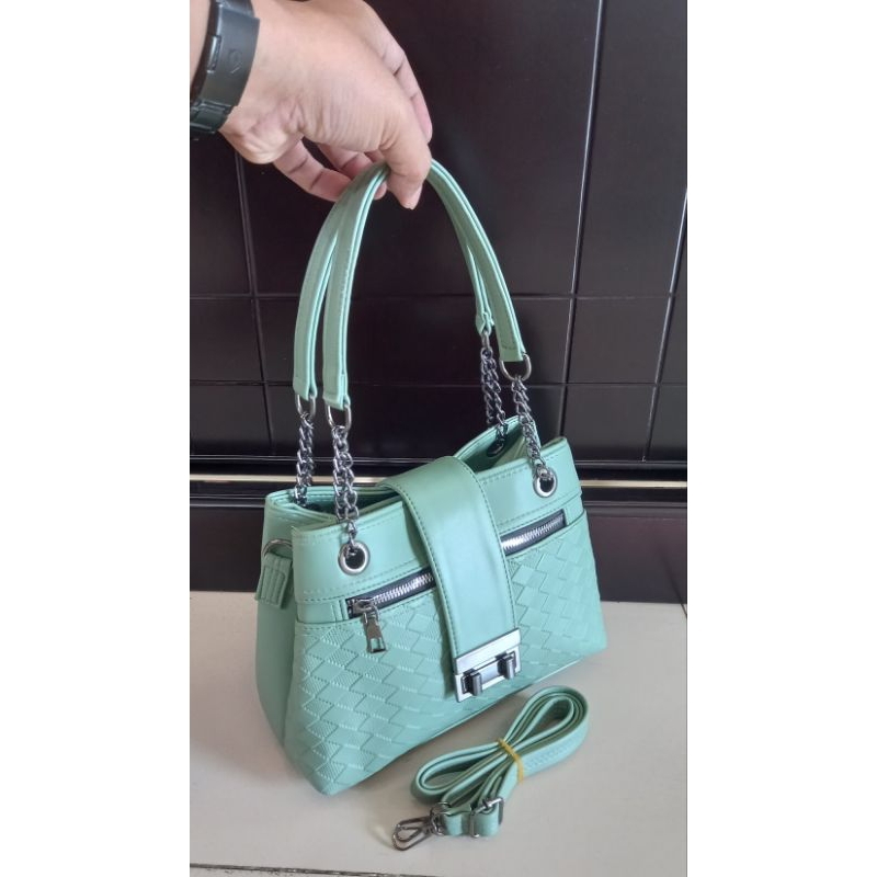 Tas Anita Kunci size 24x20cm