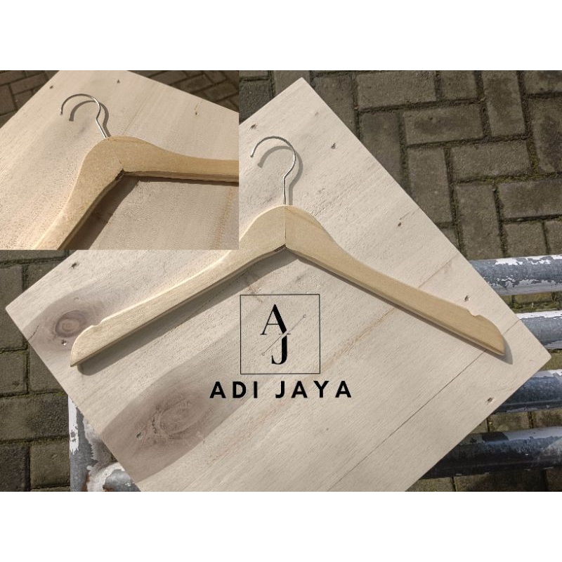 HANGER KAYU NATURAL MINOR DEFECT PAKET 12PCS / 1 LUSIN SALE REJECTED ADI JAYA