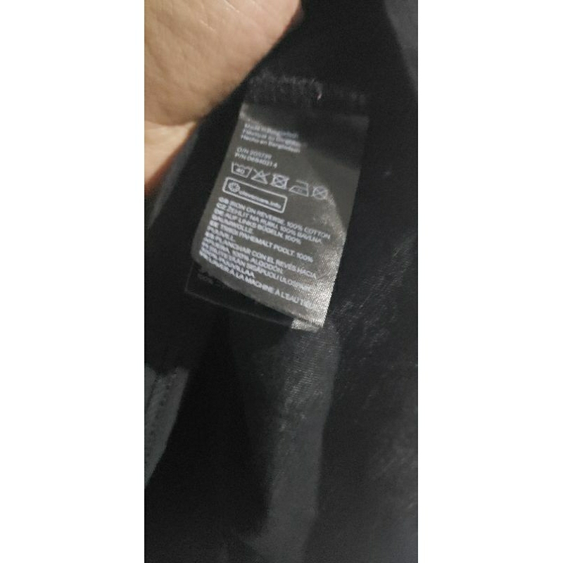 PRELOVED KAOS HNM H&M SECOND MULUS