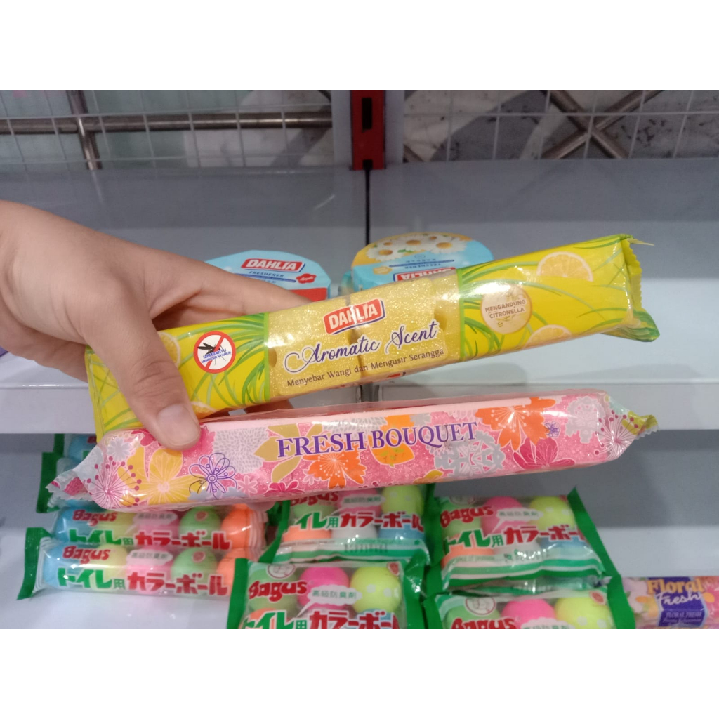 Dahlia Kamper Fresh Boucuet Block 180g k316 (isi 6)