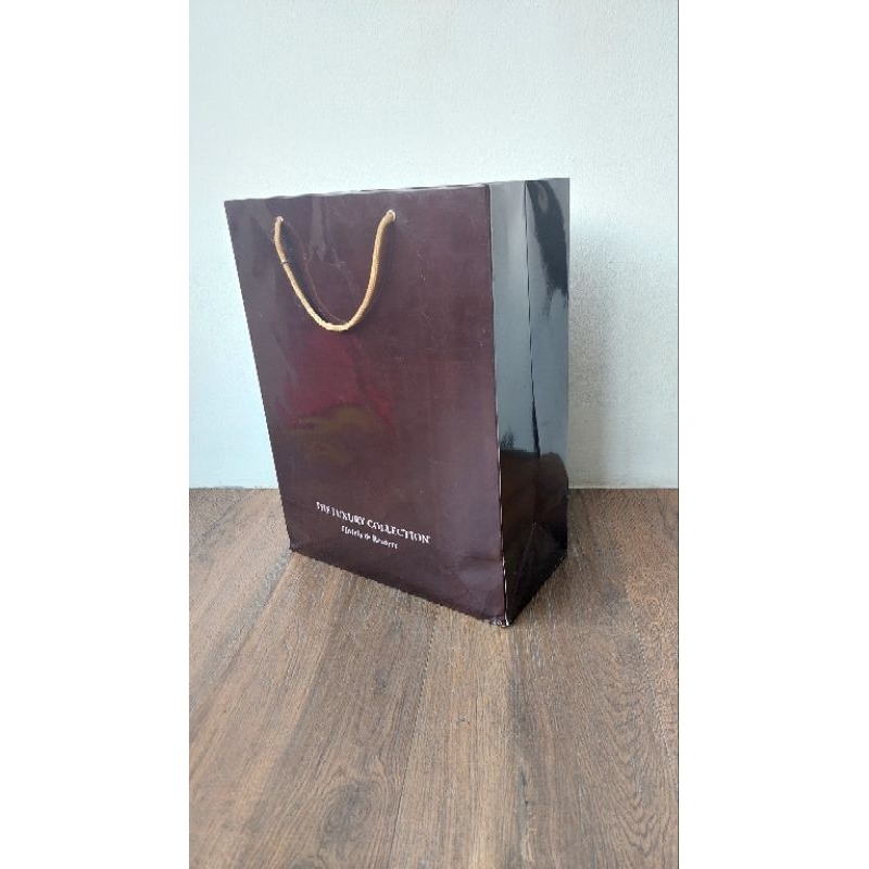 

THE LUXURY COLLECTION HOTEL PAPER BAG GOOD QUALITY