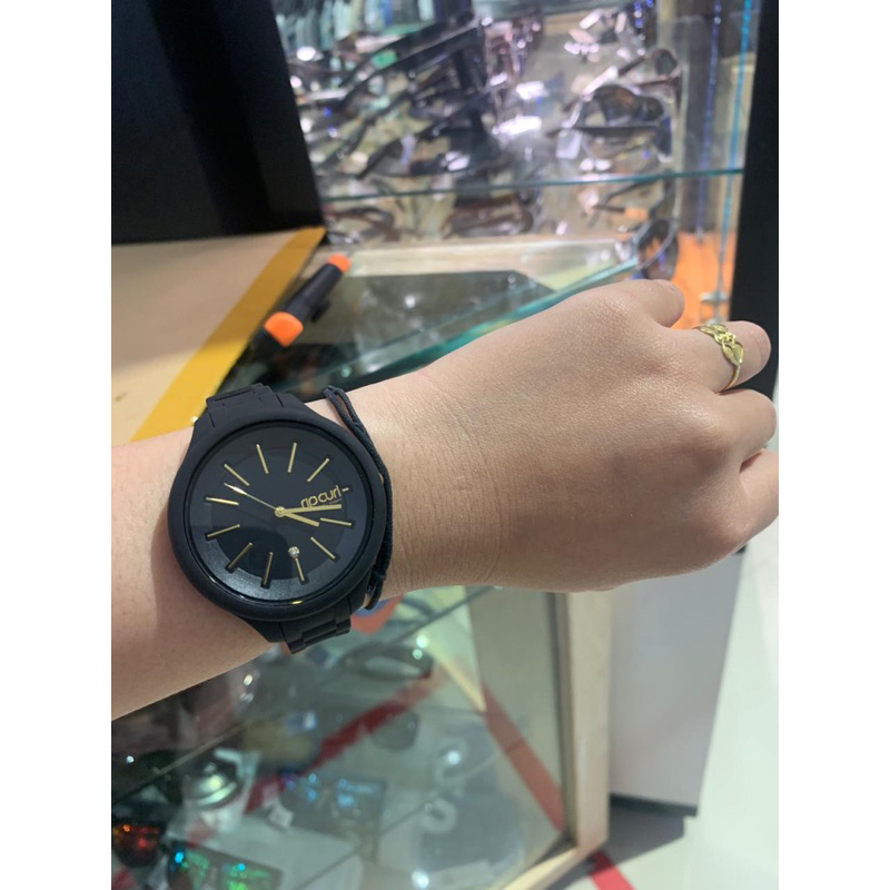 Jam tangan ripcurl horizon deluxe