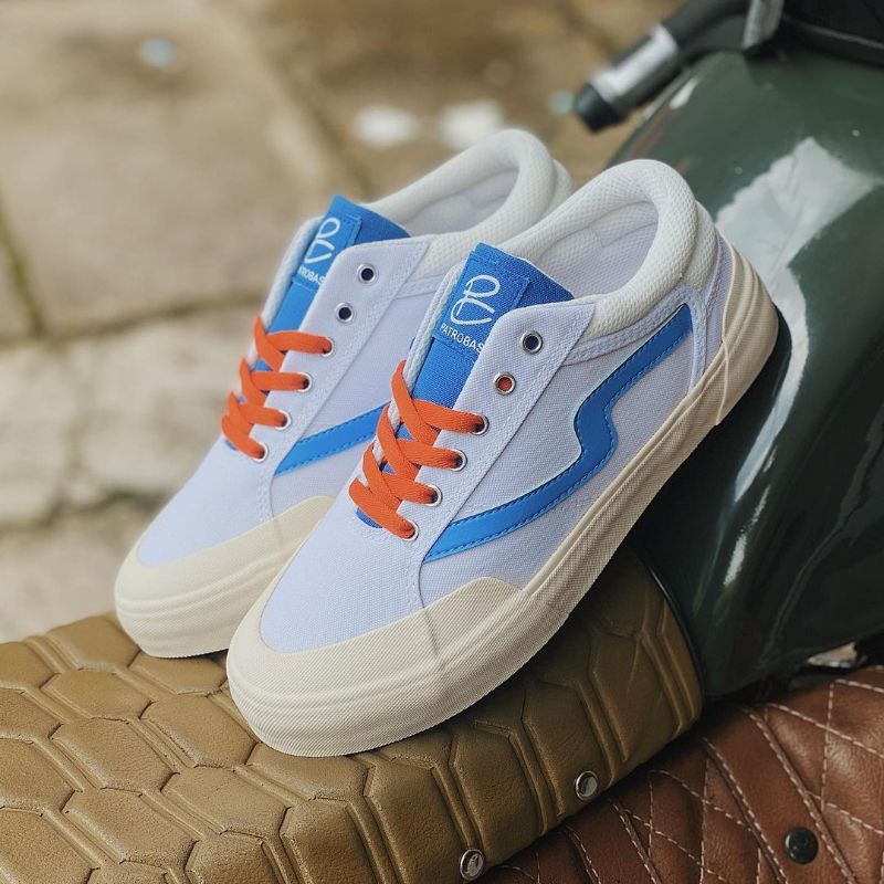 Sepatu Patrobas Cloud White/Blue