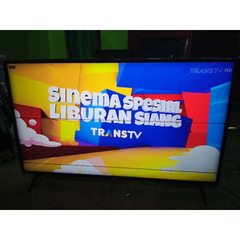 Tv LED 43" Inch Smart 4K UHD LG 43UK6300PTE Second Minus