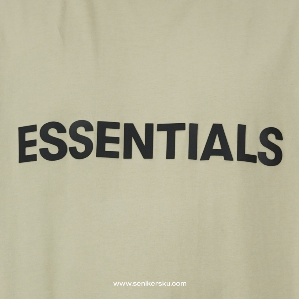 Essentials FOG Silicon Applique Sage Tee