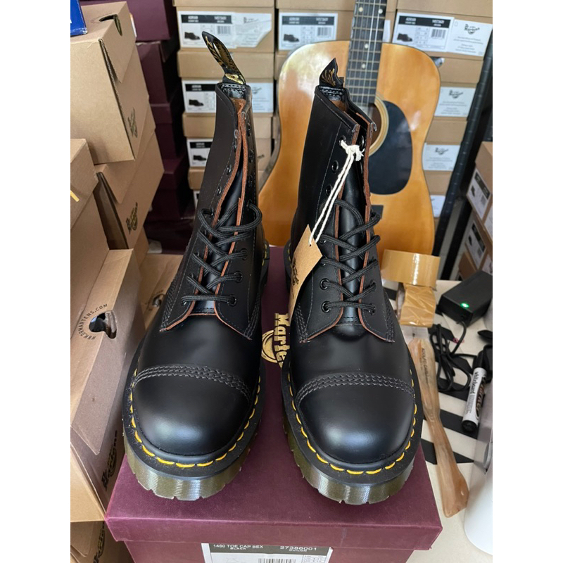Dr martens 1460 bex toe cap MIE