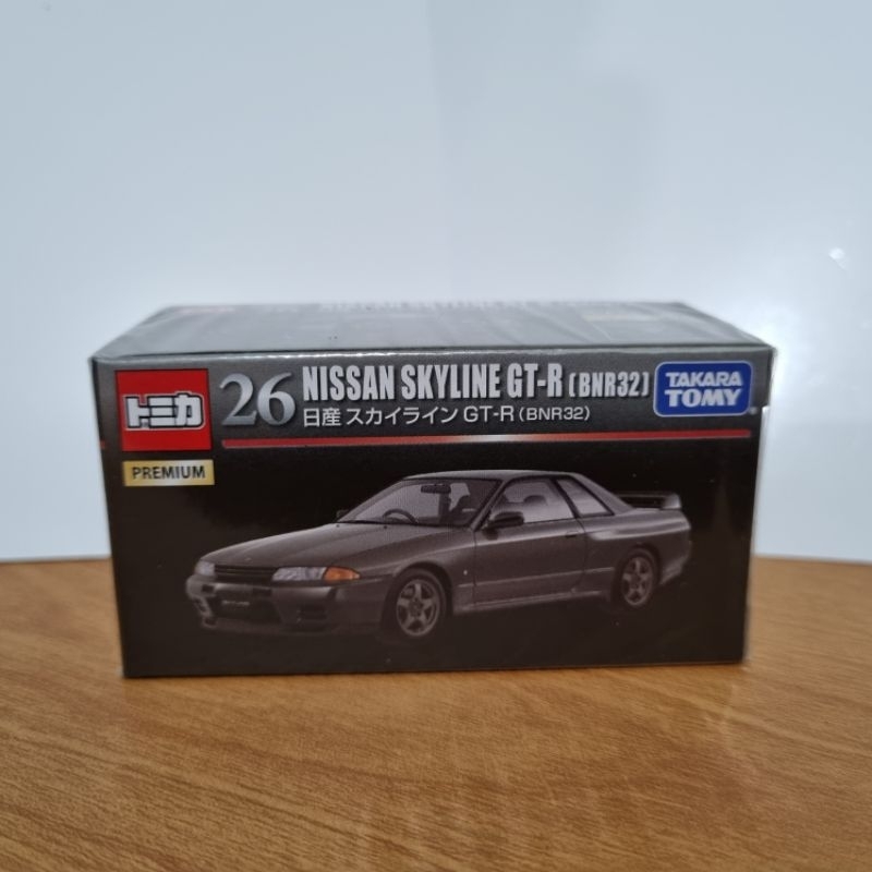 Tomica Premium Nissan Skyline GT-R (BNR32)