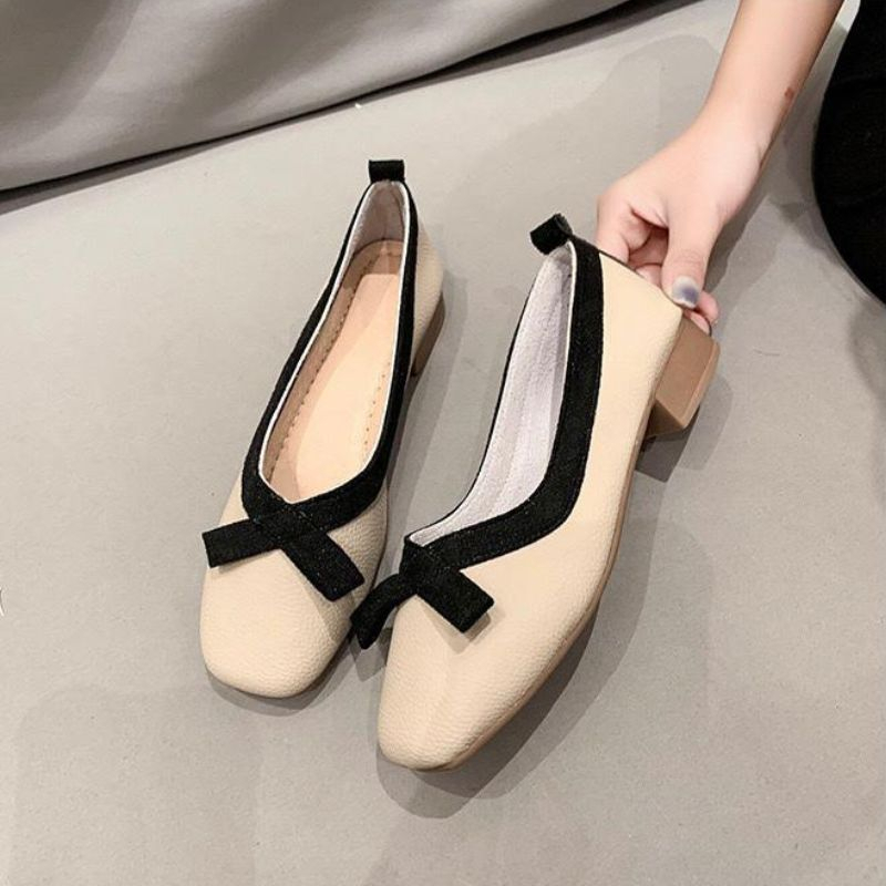 21170 Sepatu round toe shoes kekinian sepatu kerja wanita terbaru