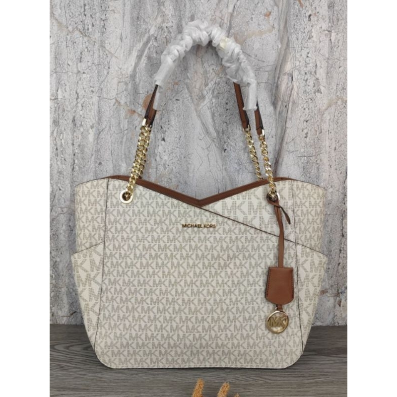 MK Jet Set Travel Large X Chain Shoulder Tote Vanilla