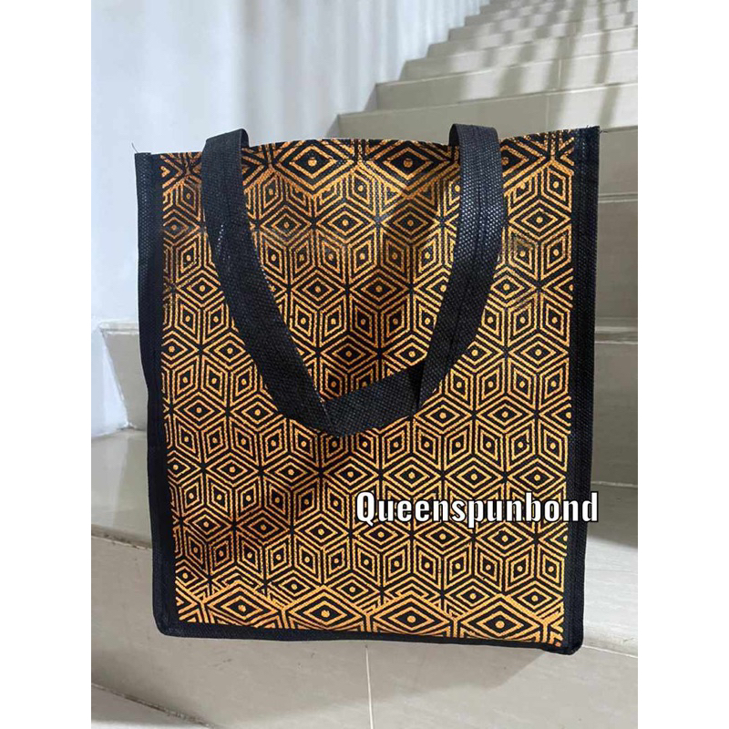 HARGA LUSIN ISI 12 BIJI- TAS HAJATAN HEBOH SIZE 22x22 MOTIF DAN WARNA TIDAK BISA REQUEST BISA DI LUAR SLIDE MENU