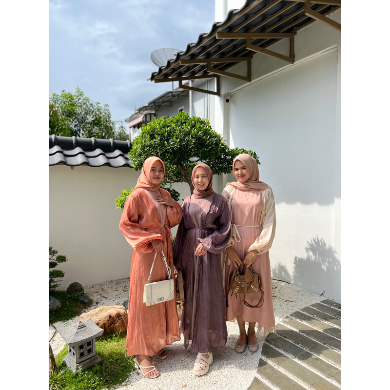 Duaa Outer Shimmer Silk Premium