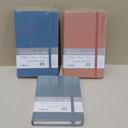 

BUKU AGENDA A6 kecil (code 5613 11)}