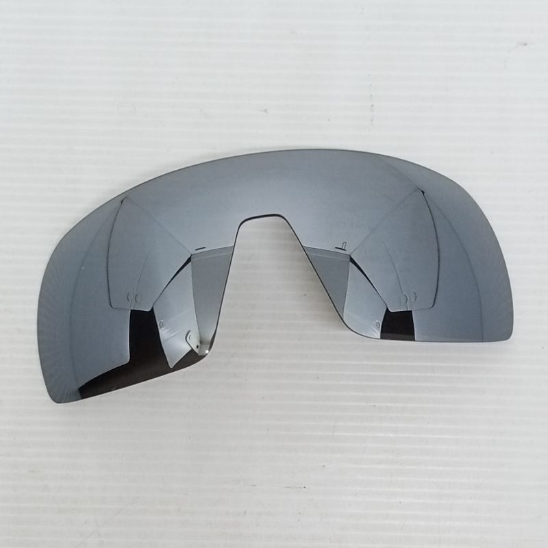 Oakley Sutro silver titanium lens