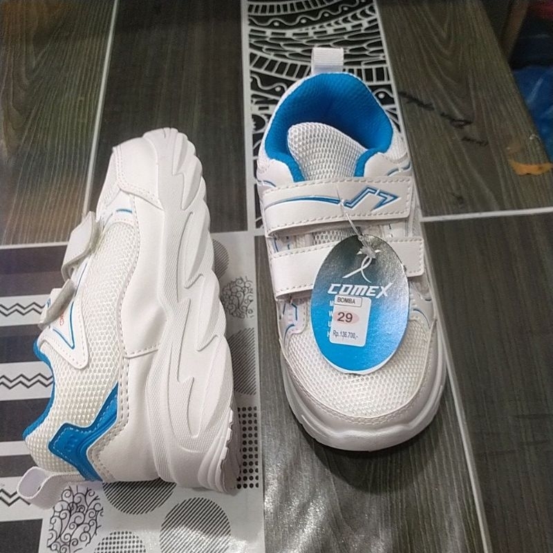 Sepatu Anak Anak Sneaker Putih