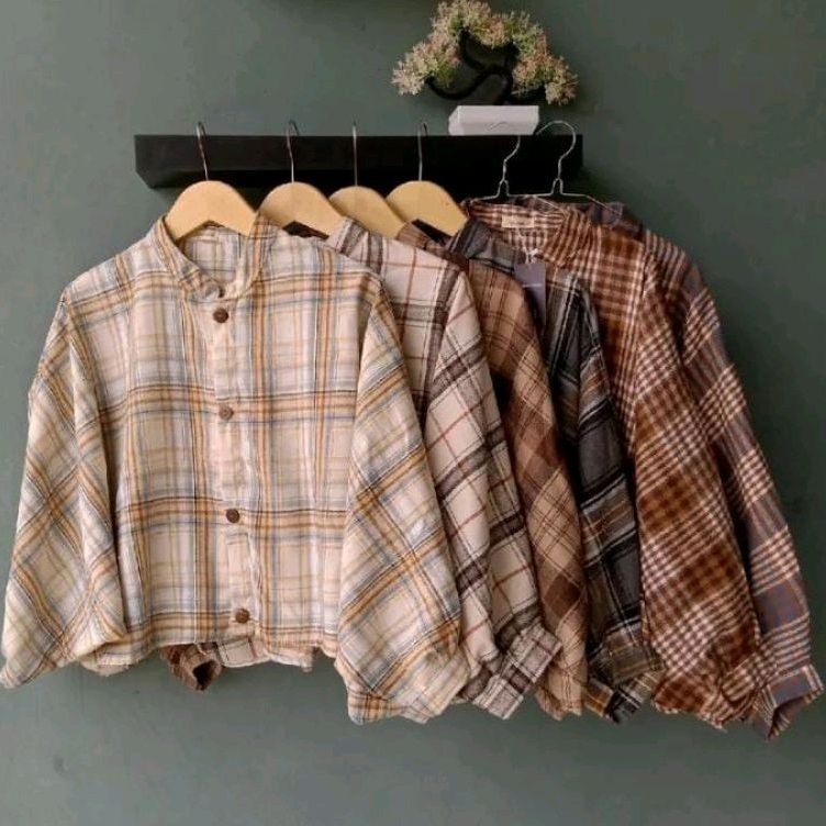 KEMEJA FLANEL WANITA KEMEJA OVERSIZE KEMEJA KEKINIAN OUTER FLANEL