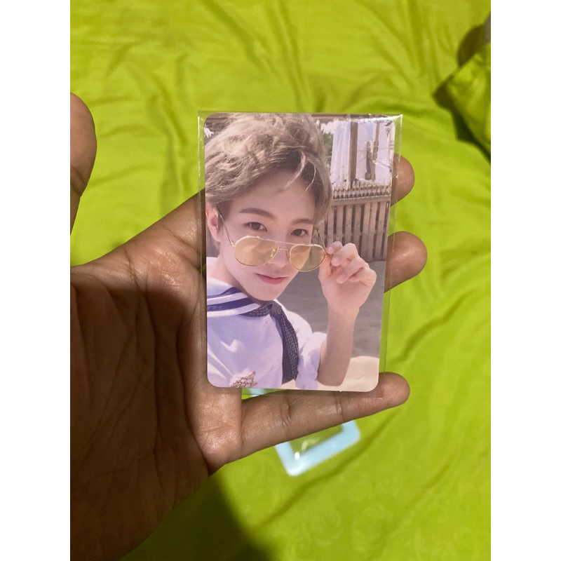 renjun we young photocard